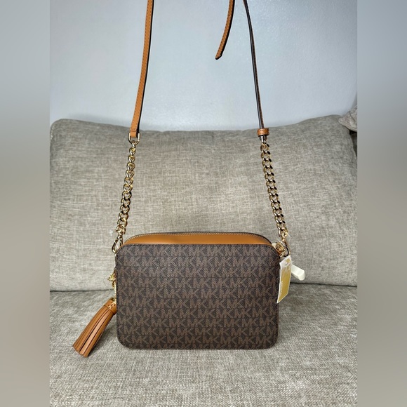 Designer Michael Kors
Ginny Medium Logo Stripe Crossbody Bag - Picture 2 of 7